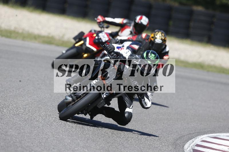 Archiv-2025/48 25.08.2025 Cornu Master School ADR/rot-rouge/38